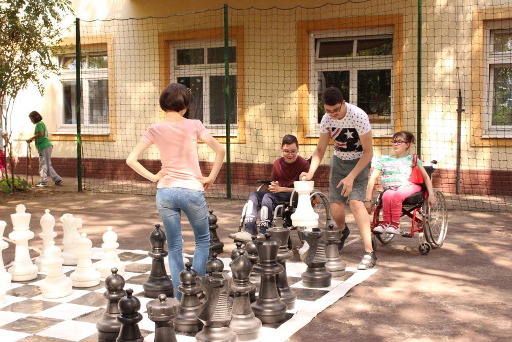 Gyereknap a Petőben